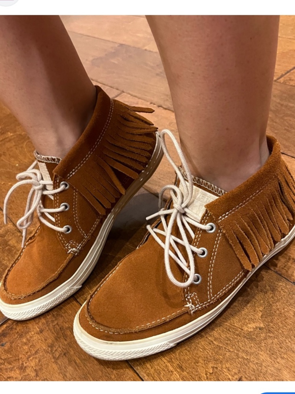 Converse Suede Fringe Low Tops